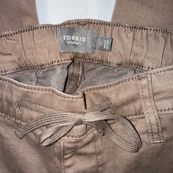 Torrid Women’s Brown Pants Size 1R (14/16) - Picture 5 of 6